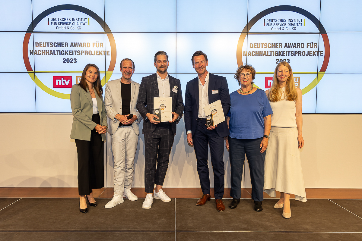 ALDI SÜD gewinnt mit AFRIKA CashewKernen den Deutschen Award für